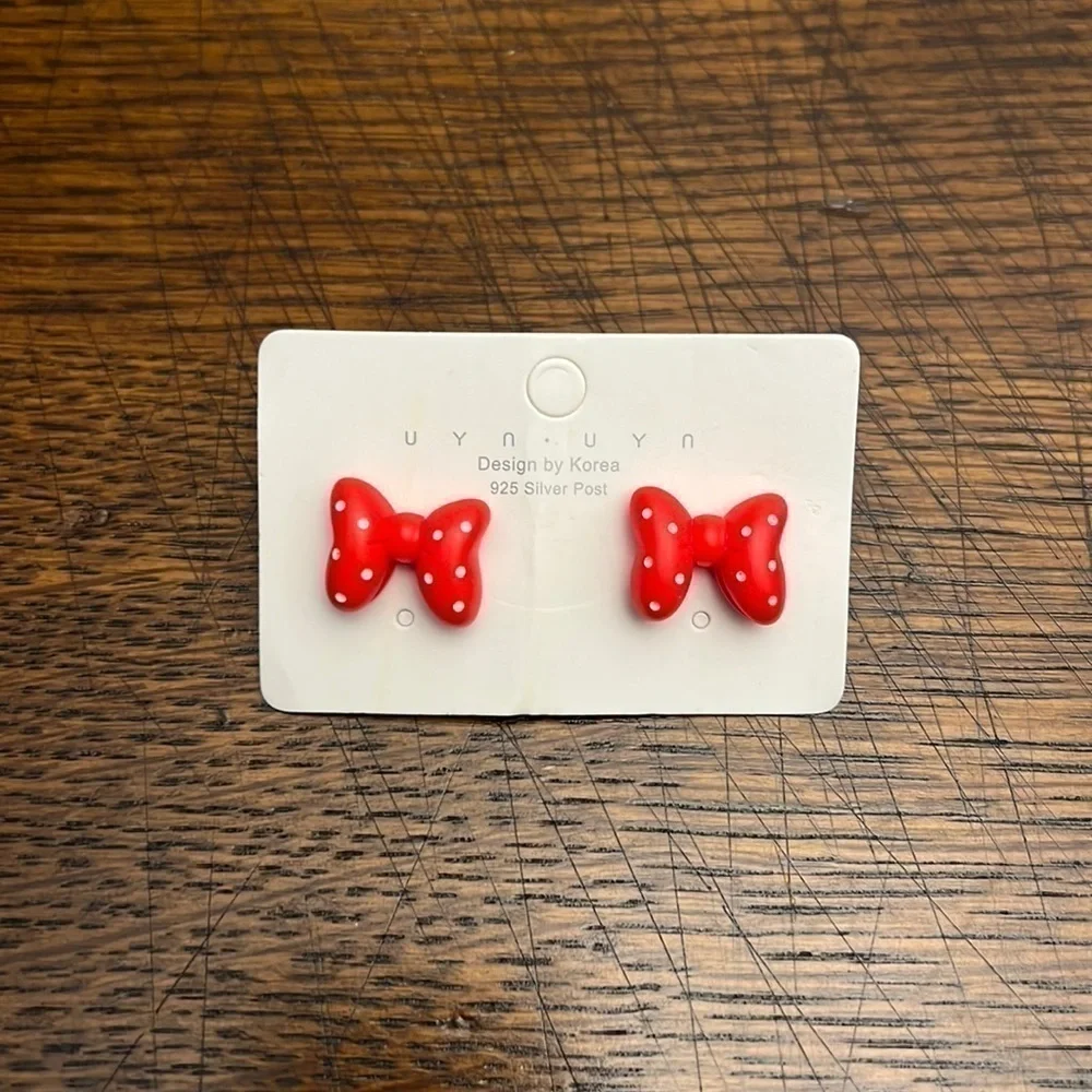 Red Minnie‎ Mouse Bow Earrings | NWT